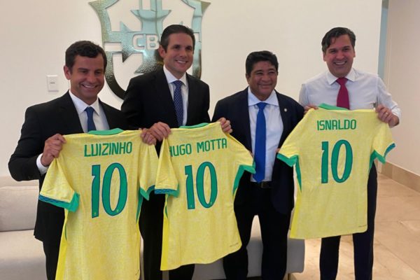 Presidente-da-CBF-e-representantes-da-Fifa-reunem-se-com-Hugo-Motta-1-600x400-1