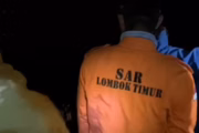  Veja momento que socorristas chegam até brasileira que caiu em trilha de vulcão
