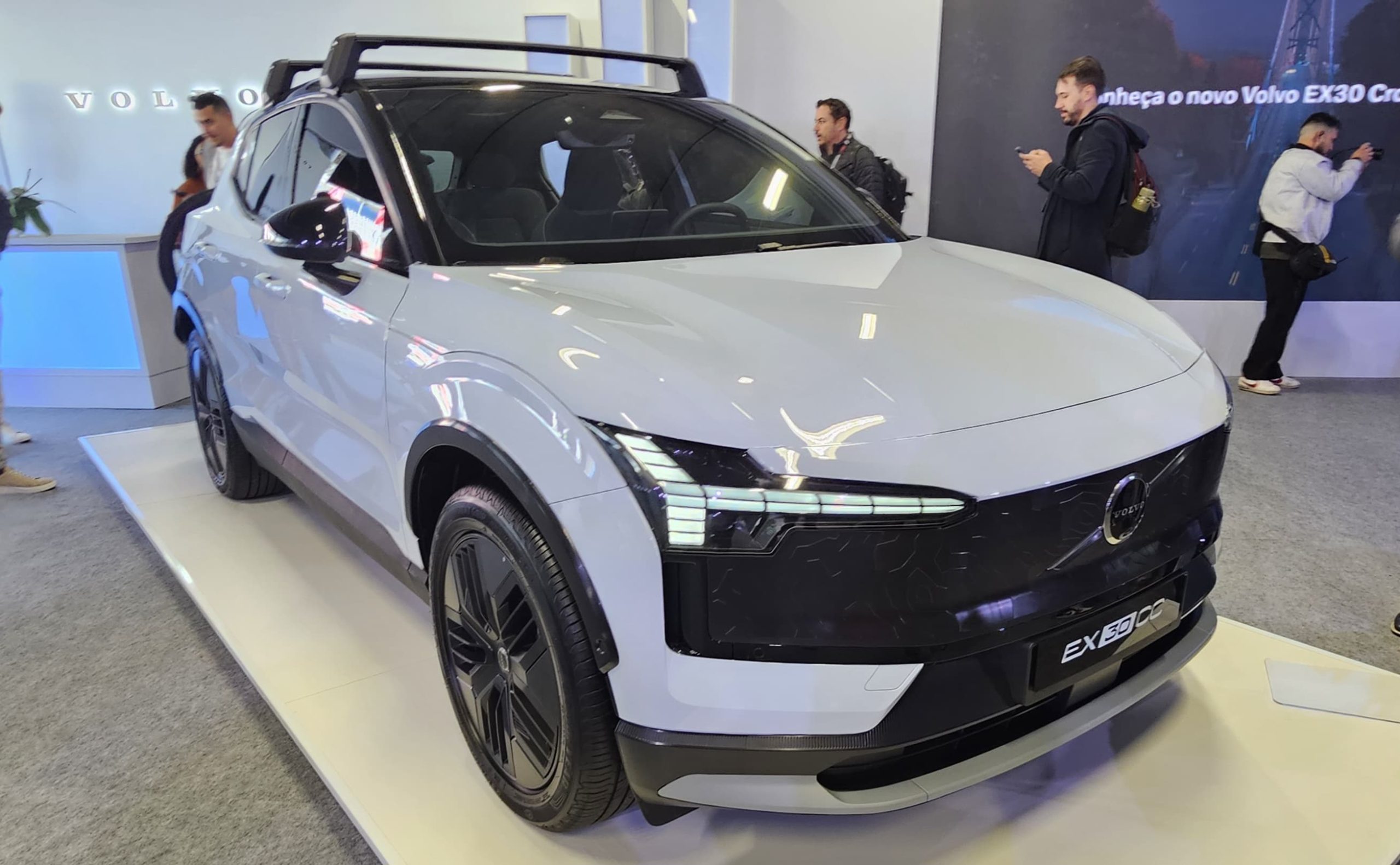 Volvo EX30 Cross Country